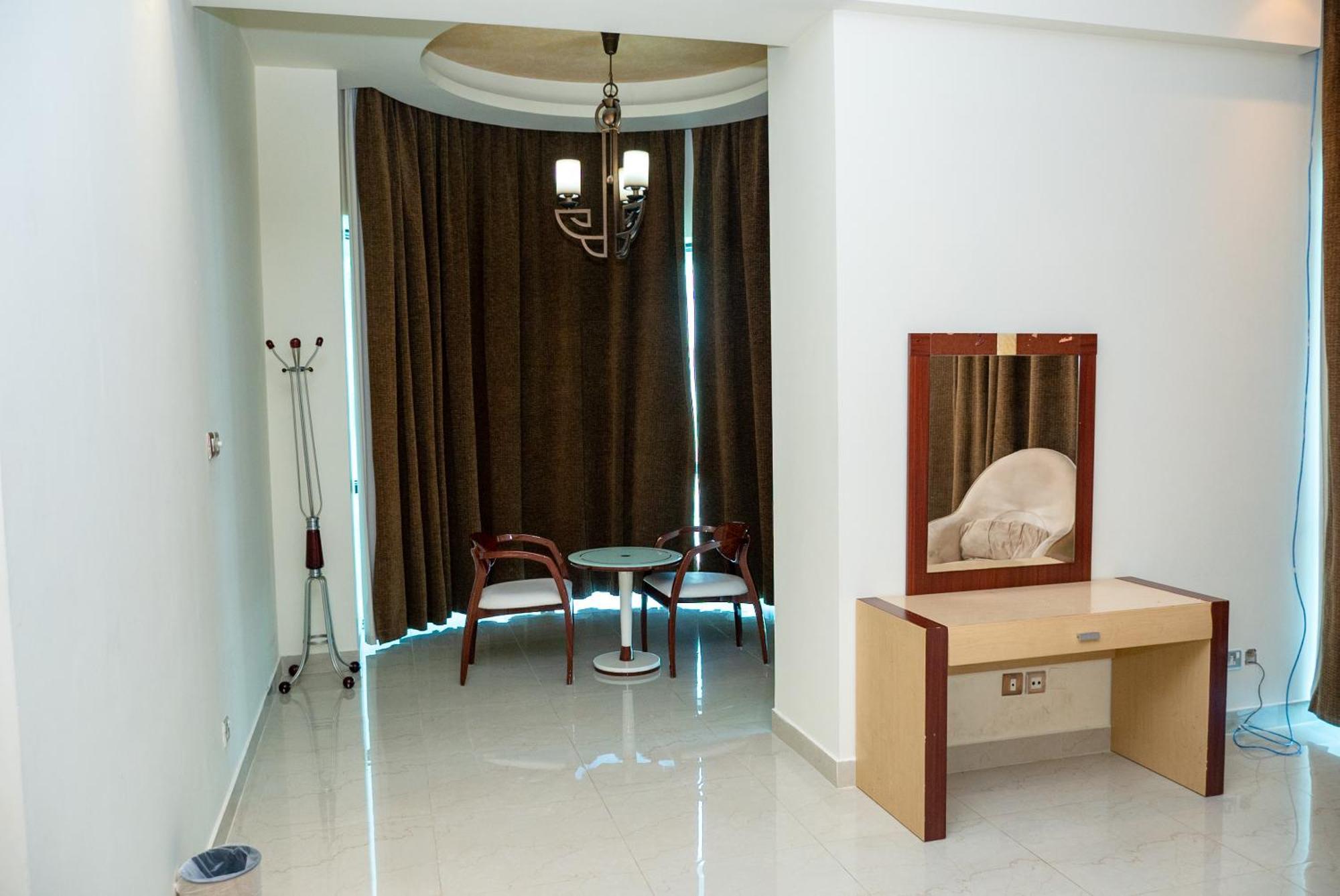 Excelsior Luxury Apartments Manama Exterior foto