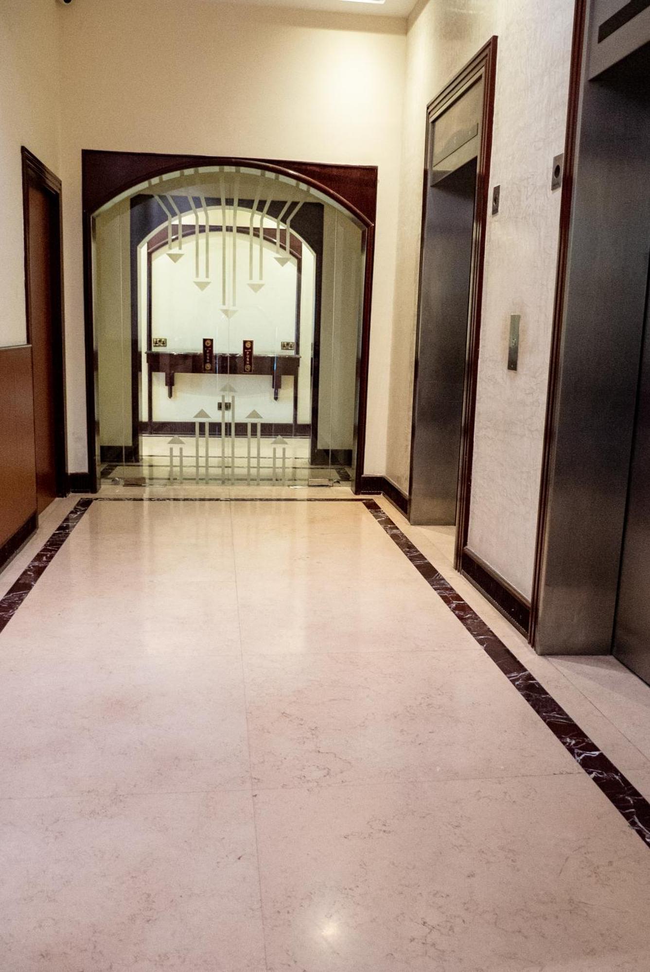 Excelsior Luxury Apartments Manama Exterior foto